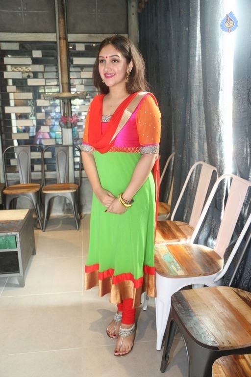 Sridevi Vijaykumar New Pics - 15 / 21 photos