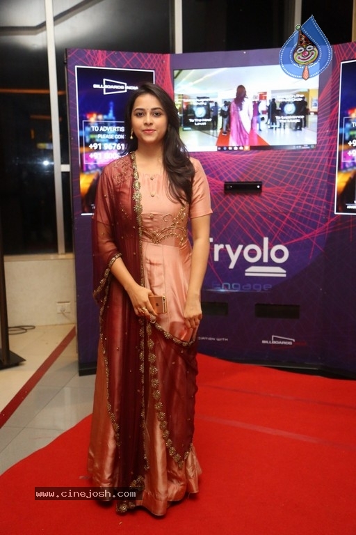 Sridivya Latest Photos - 10 / 21 photos