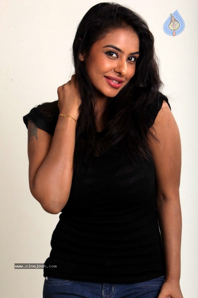 Srilekha New Hot Stills - 9 / 64 photos