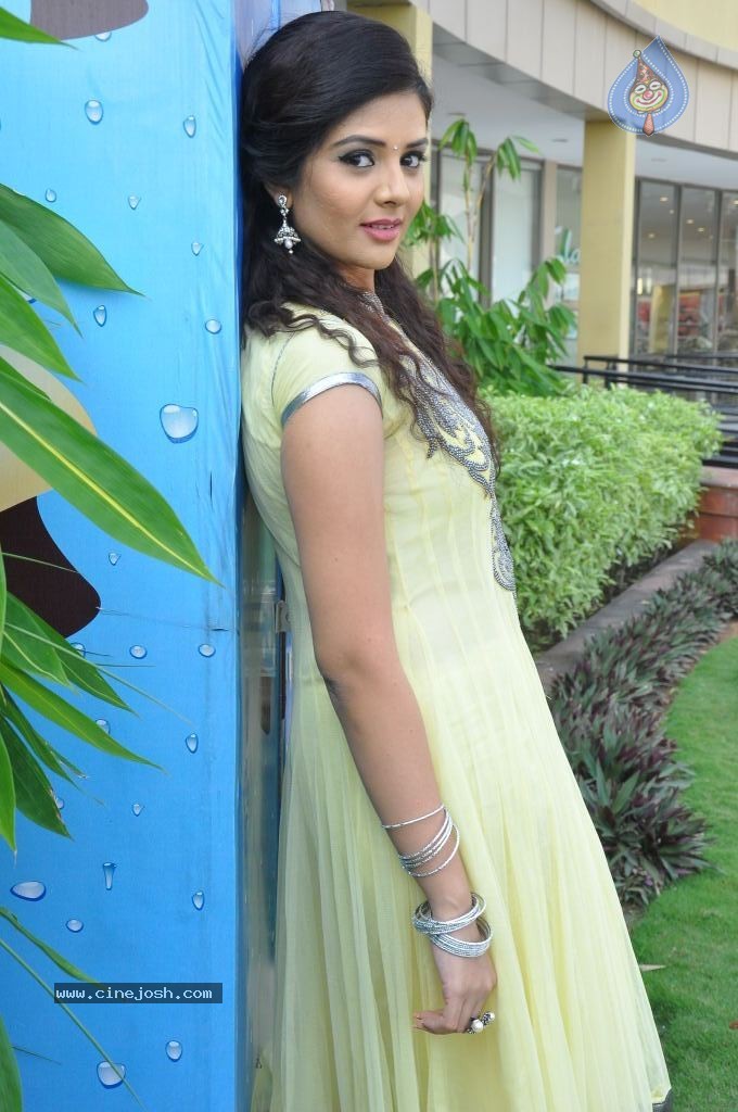 Srimukhi Latest Gallery - 54 / 59 photos