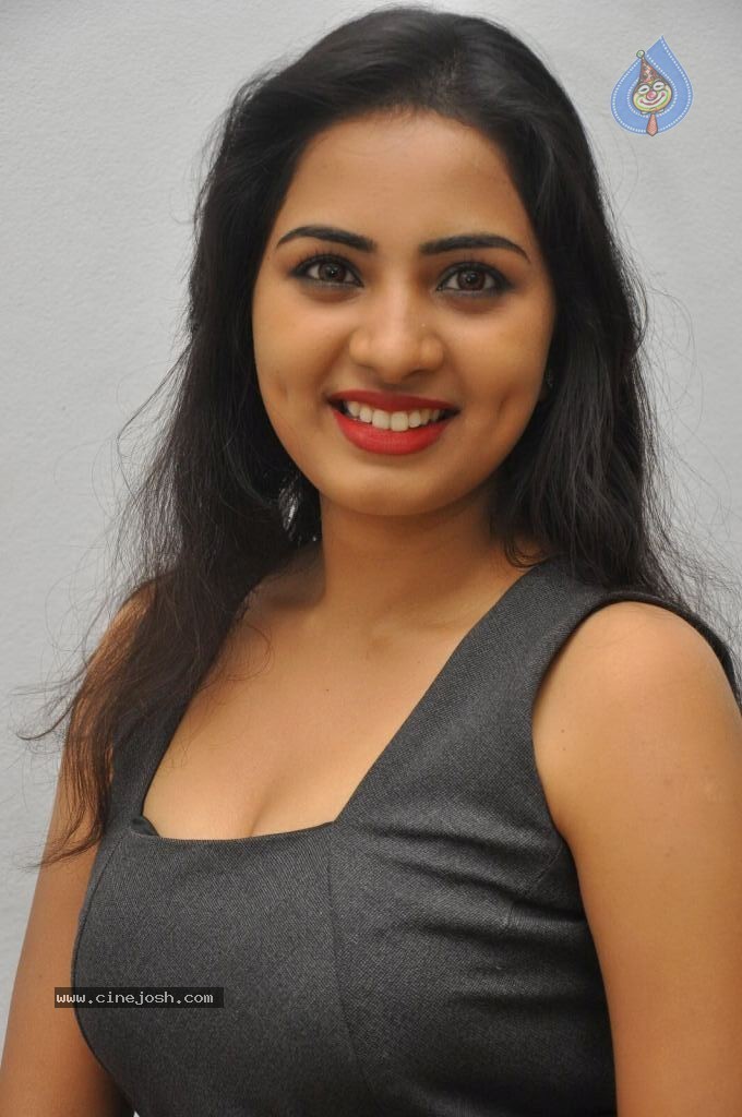 Srushti Hot Stills - 38 / 49 photos