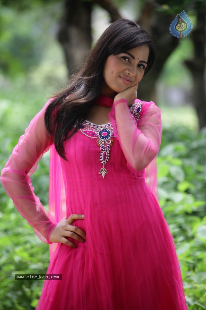 Srushti New Stills - 19 / 54 photos