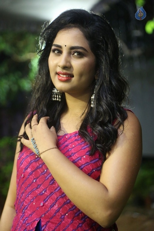 Srusti Latest Gallery - 10 / 15 photos