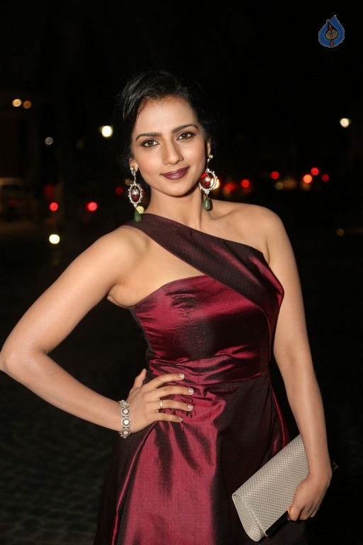 Sruthi Latest Photos - 6 / 36 photos