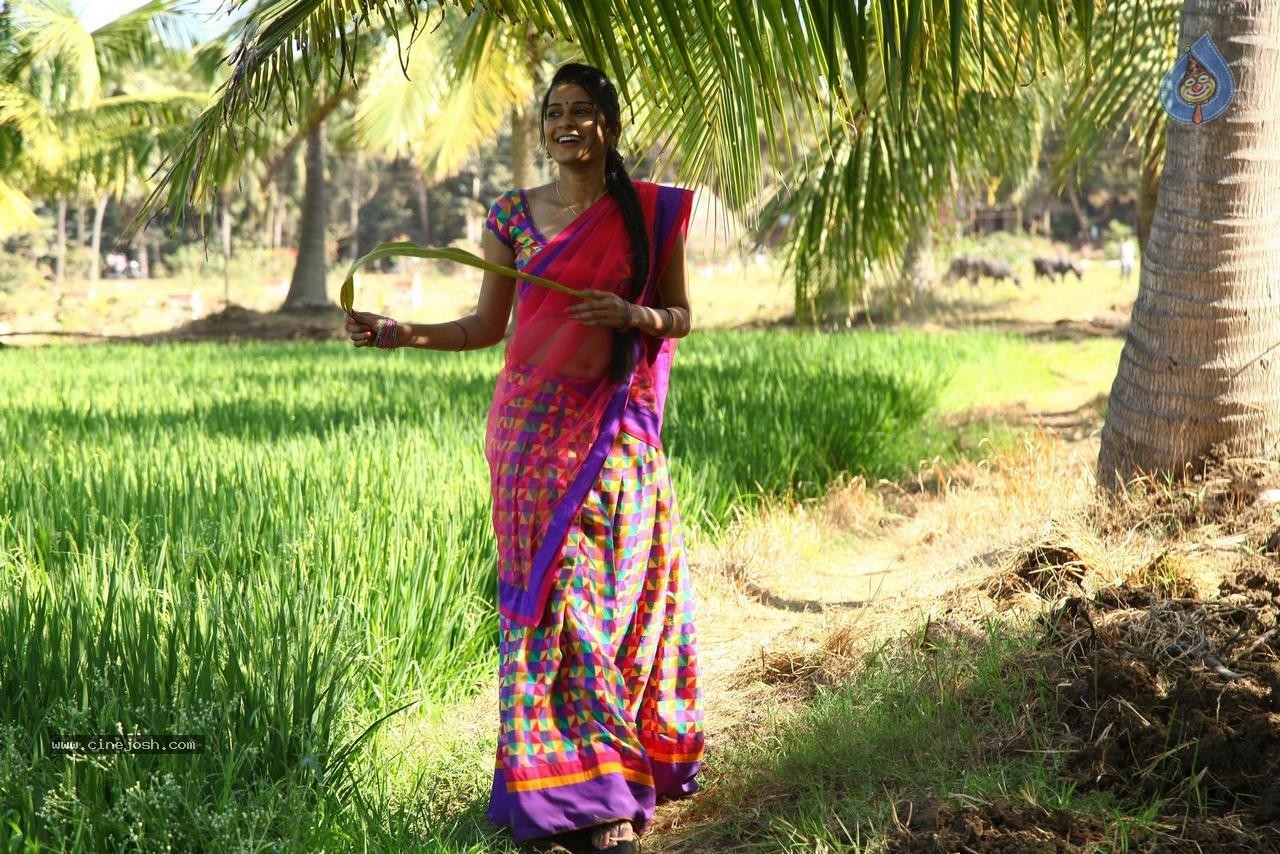 Sruthi Varma Latest Stills - 8 / 52 photos