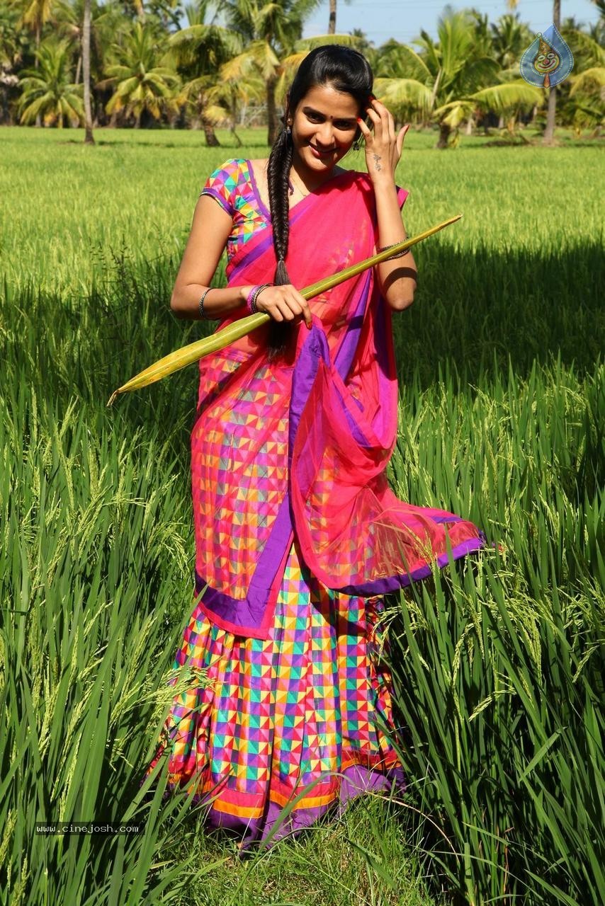 Sruthi Varma Latest Stills - 29 / 52 photos