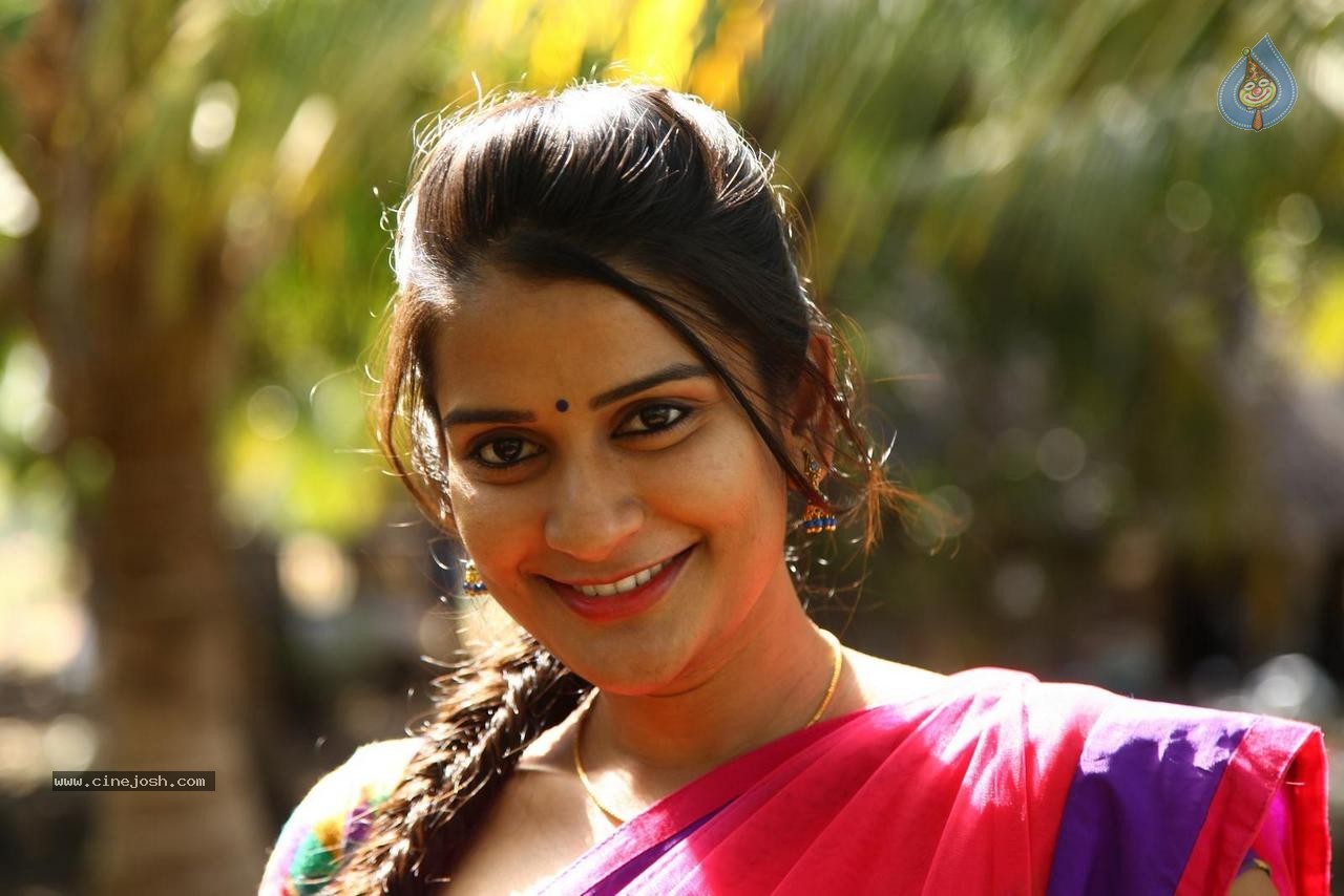 Sruthi Varma Latest Stills - 52 / 52 photos