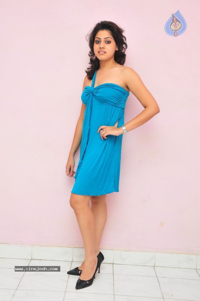 Suchita Singh Hot Stills - 11 / 76 photos