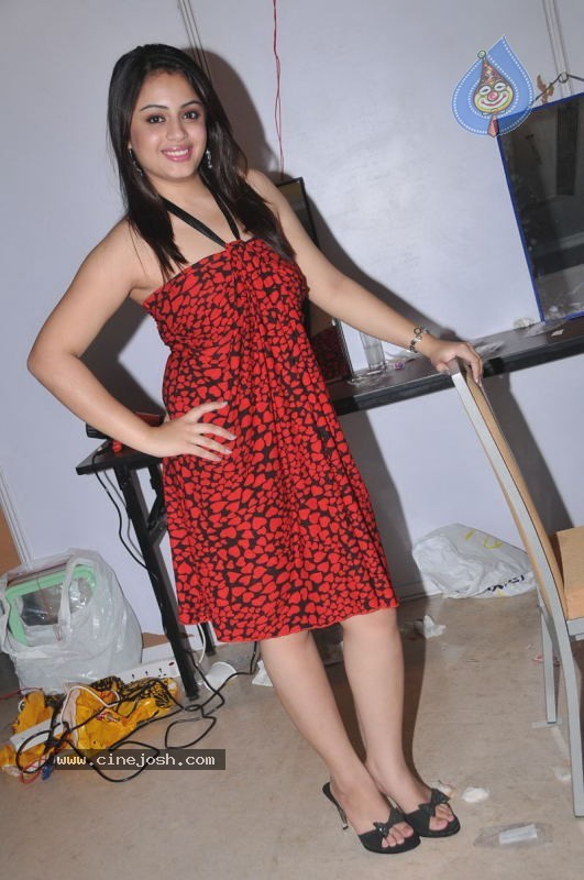 Suhani Gallery - 49 / 69 photos