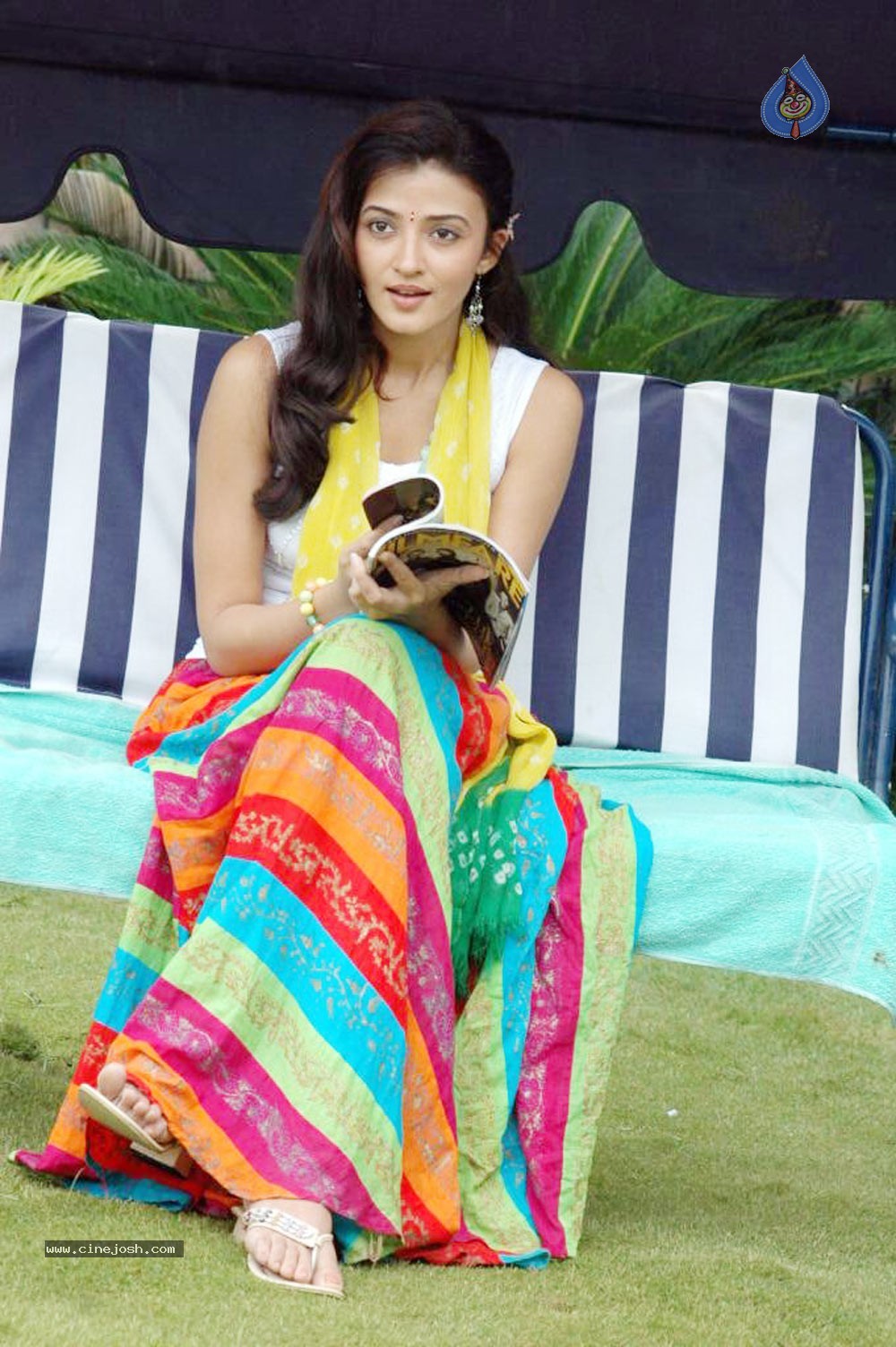 Suhasi In vaade kavali Movie Stills - 39 / 128 photos