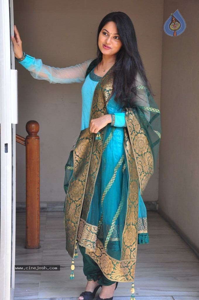 Suhasini New Stills - 57 / 75 photos