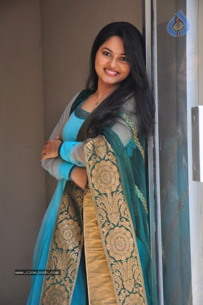 Suhasini New Stills - 60 / 75 photos