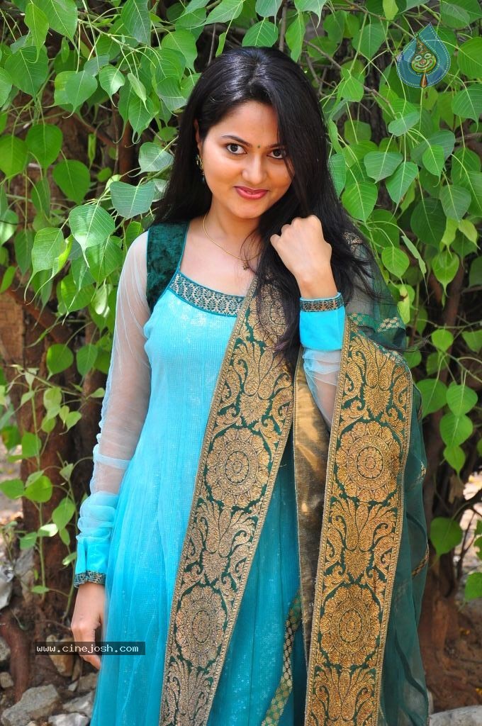 Suhasini New Stills - 72 / 75 photos