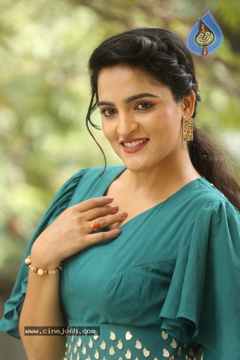 Sukrutha Stills - 22 / 38 photos