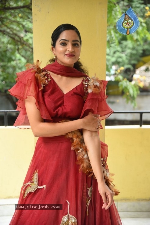 Sukrutha Wagle Photos - 25 / 33 photos