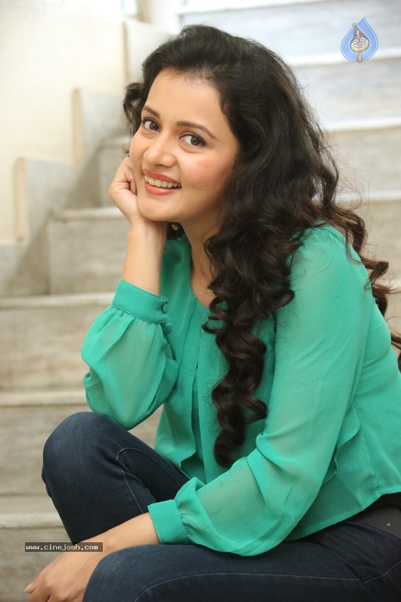 Sulagna Panigrahi Stills - 16 / 123 photos