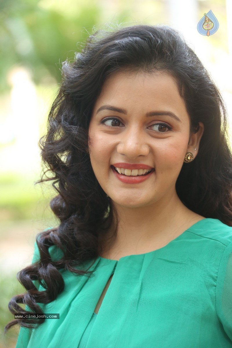 Sulagna Panigrahi Stills - 79 / 123 photos