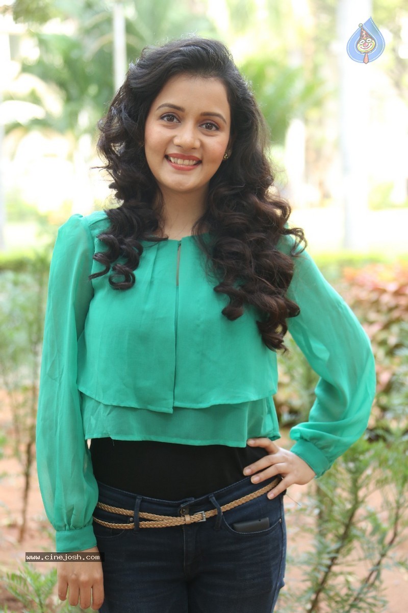 Sulagna Panigrahi Stills - 98 / 123 photos