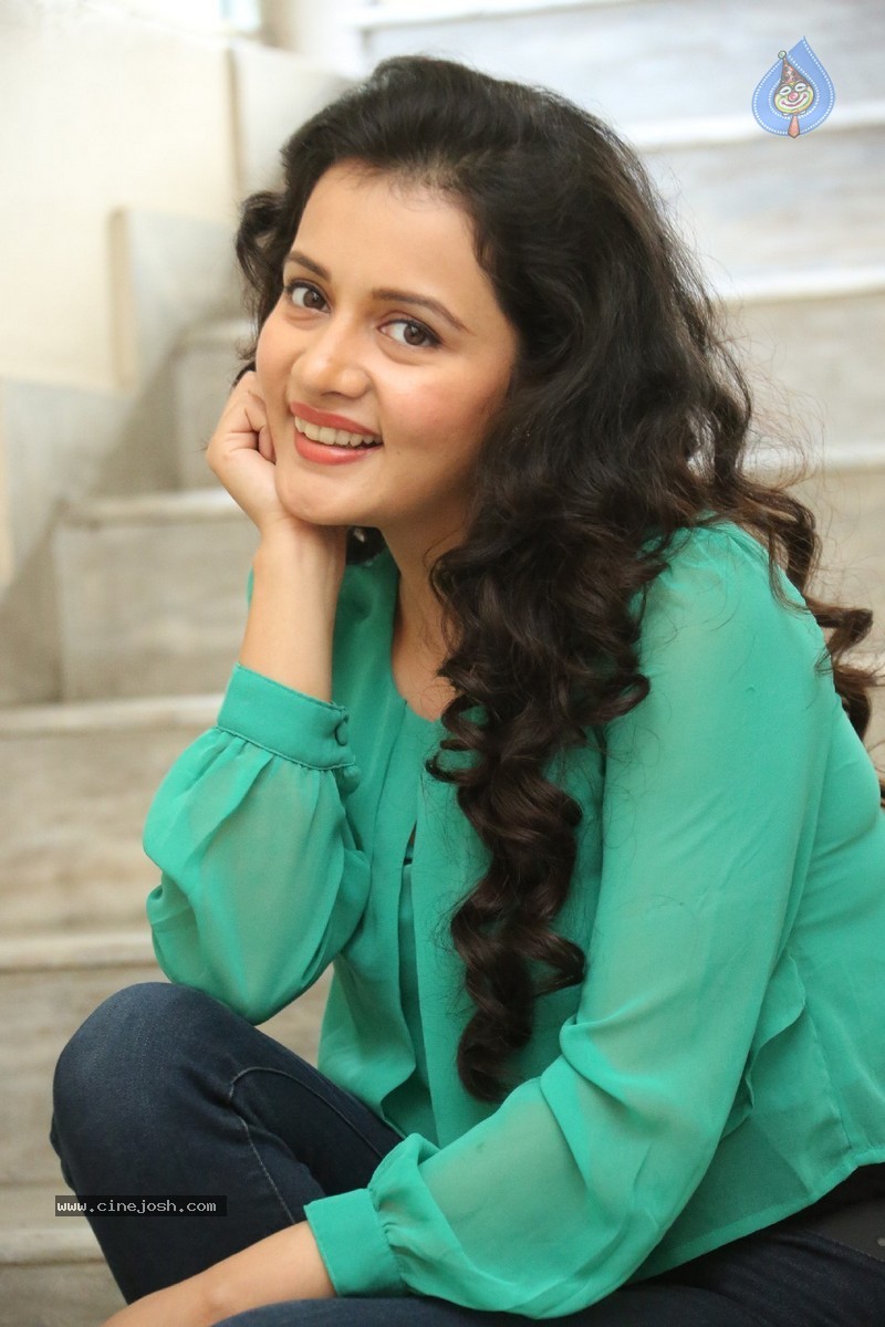 Sulagna Panigrahi Stills - 117 / 123 photos