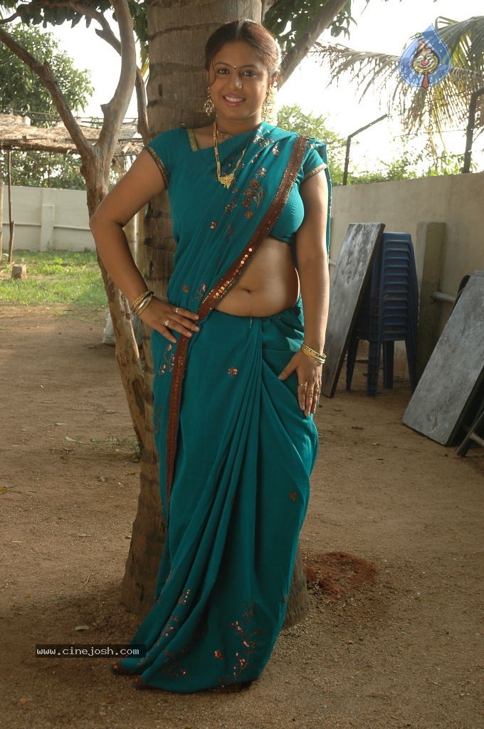 Sunakshi Hot Gallery - 89 / 111 photos