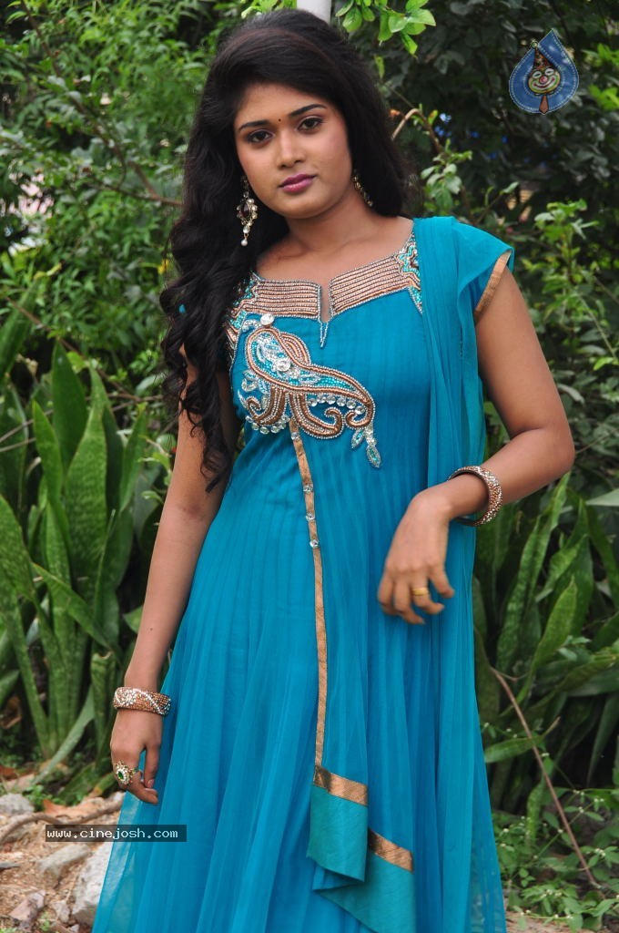 Sunitha New Photos - 20 / 64 photos