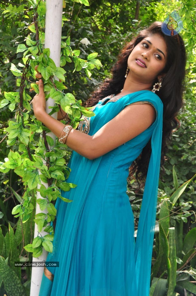 Sunitha New Photos - 21 / 64 photos