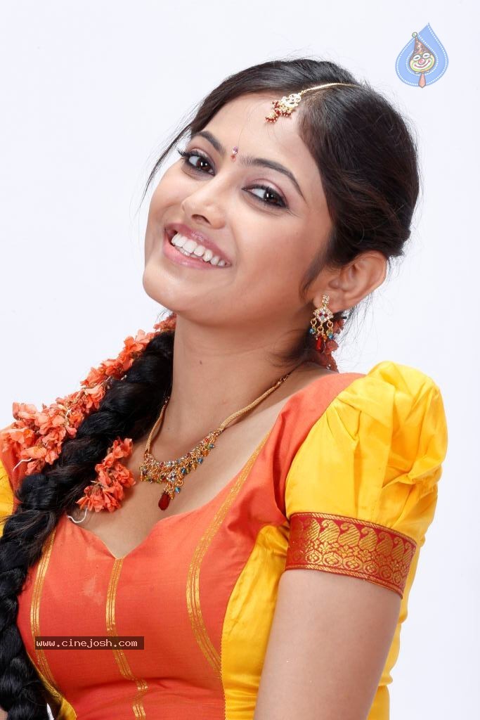 Supoorna Hot Photos - 5 / 106 photos