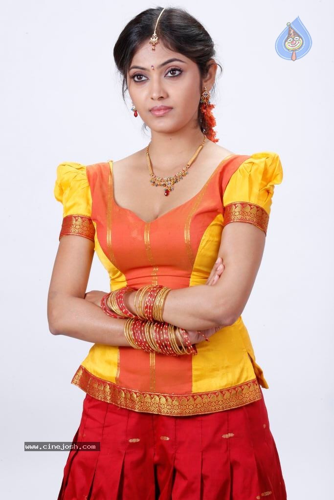 Supoorna Hot Photos - 59 / 106 photos
