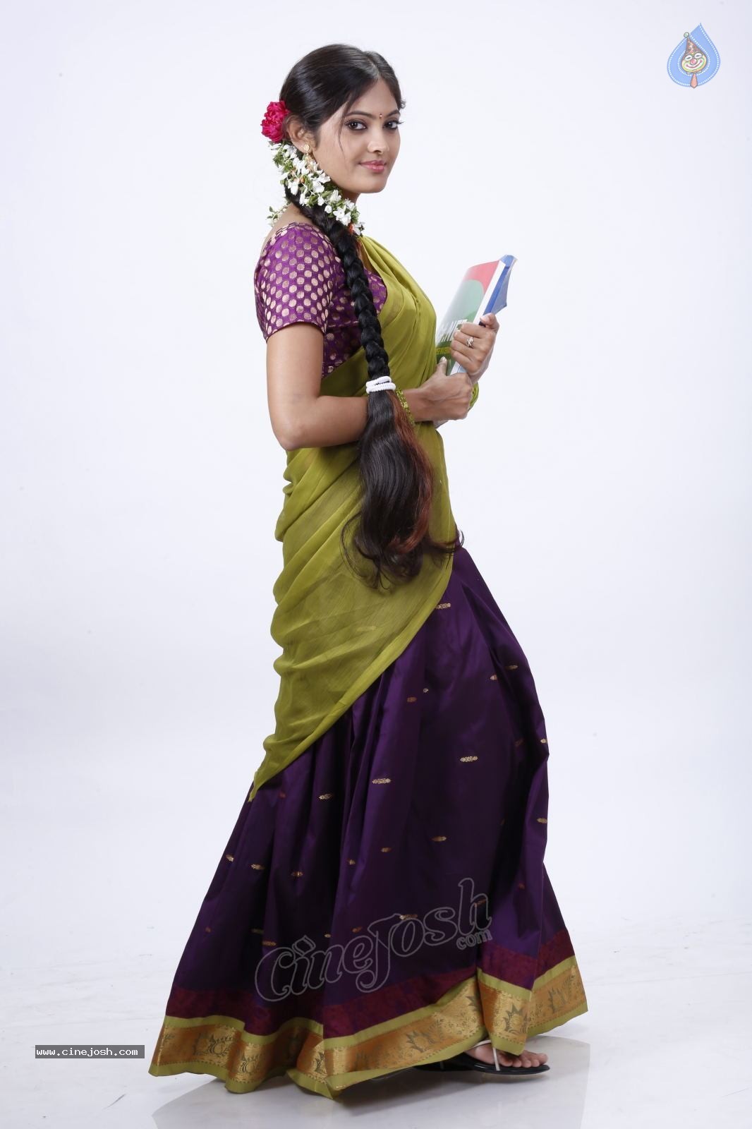 Supoorna New Stills - 47 / 92 photos