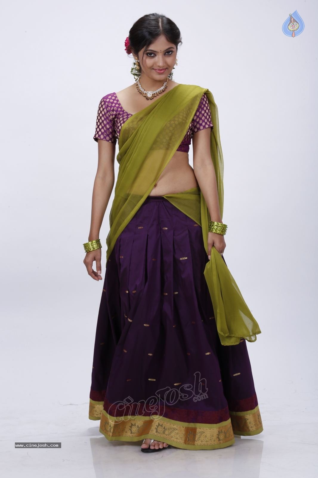 Supoorna New Stills - 52 / 92 photos