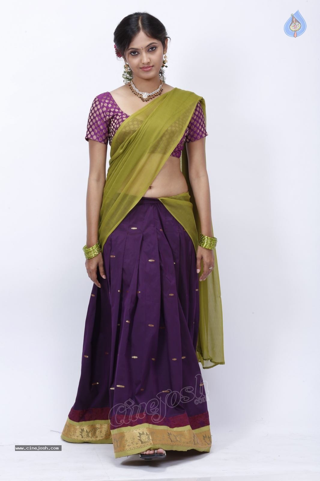 Supoorna New Stills - 83 / 92 photos