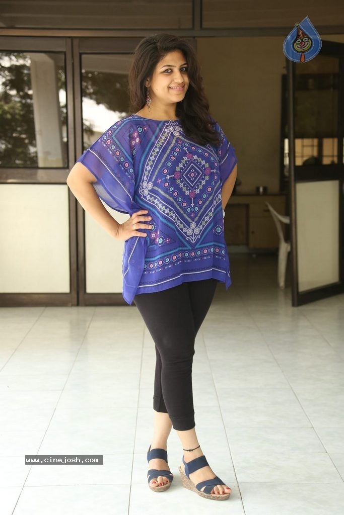 Supriya Isola New Photos - 32 / 101 photos