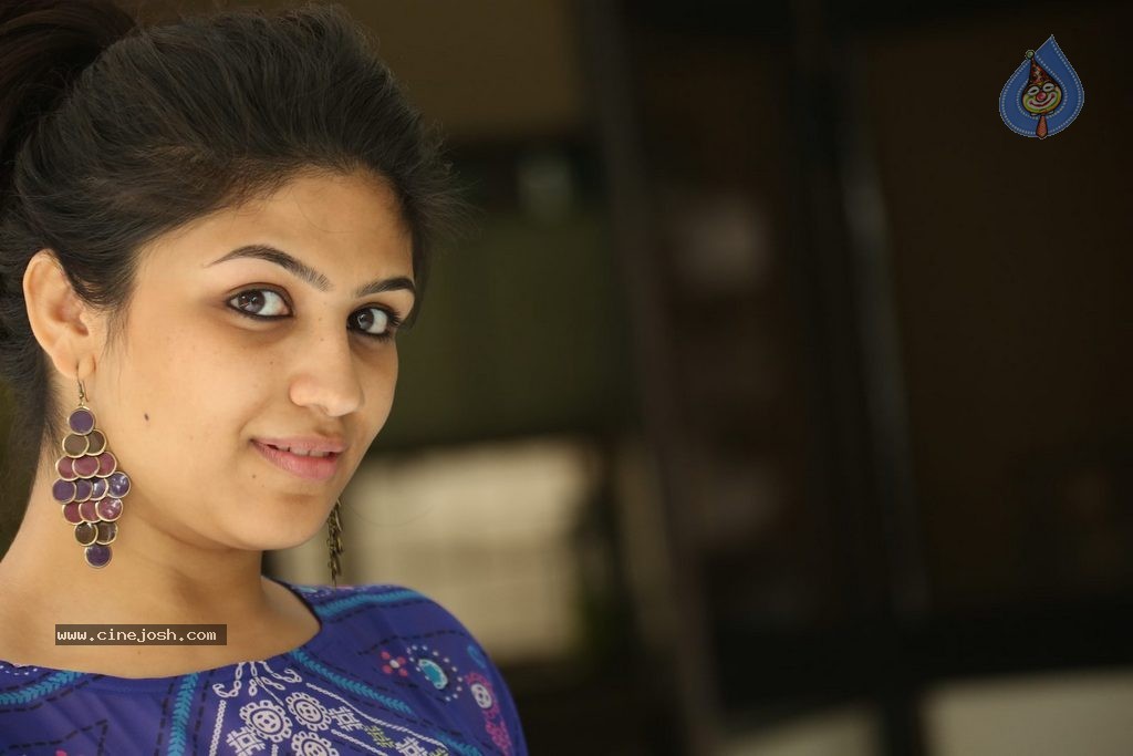 Supriya Isola New Photos - 34 / 101 photos