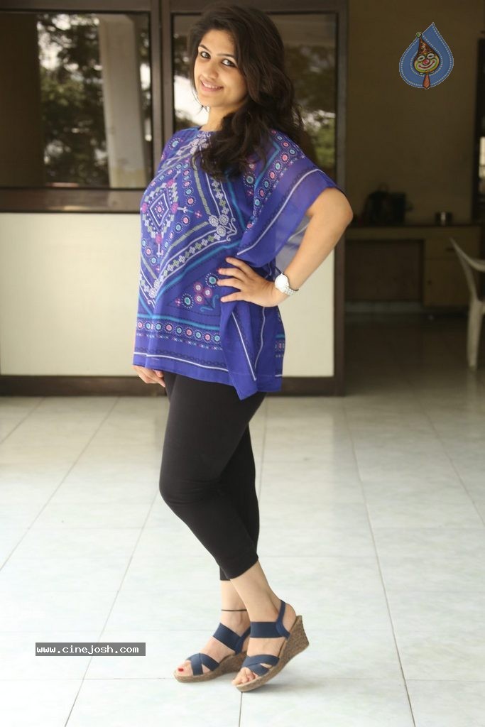 Supriya Isola New Photos - 60 / 101 photos