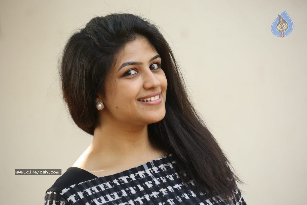 Supriya Isola New Photos - 15 / 85 photos