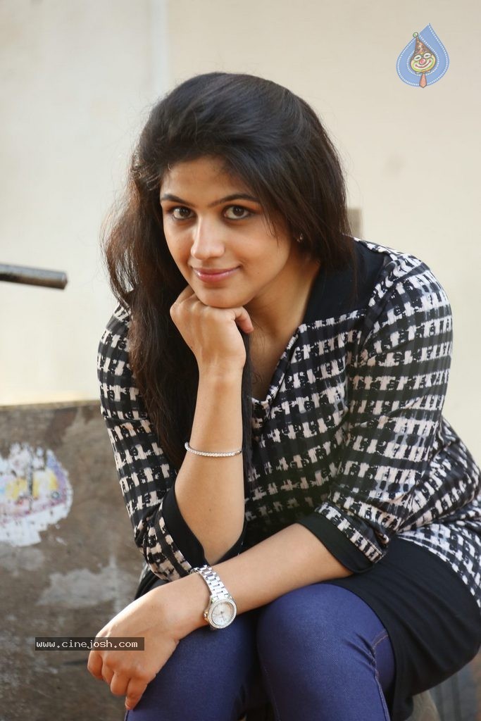 Supriya Isola New Photos - 42 / 85 photos