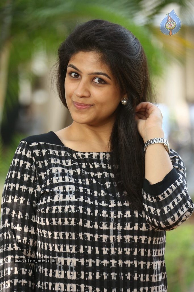 Supriya Isola New Photos - 73 / 85 photos