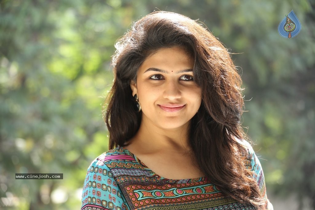 Supriya Isola New Stills - 28 / 90 photos