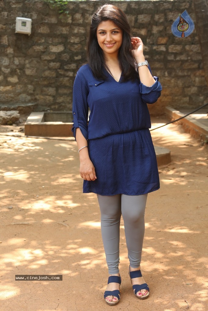 Supriya Isola New Stills - 2 / 124 photos