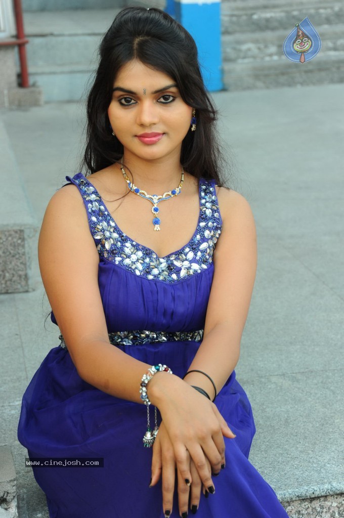 Supriya New Stills - 2 / 57 photos