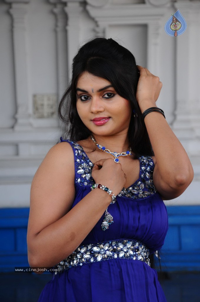 Supriya New Stills - 47 / 57 photos