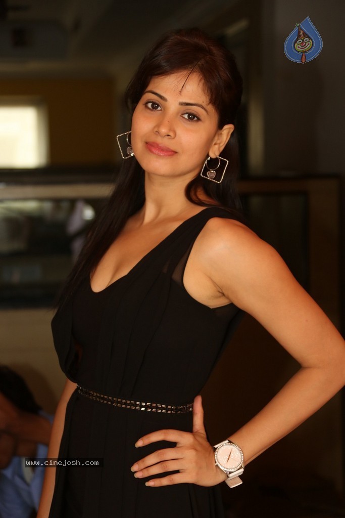 Supriya Sailaja Hot Stills - 2 / 95 photos