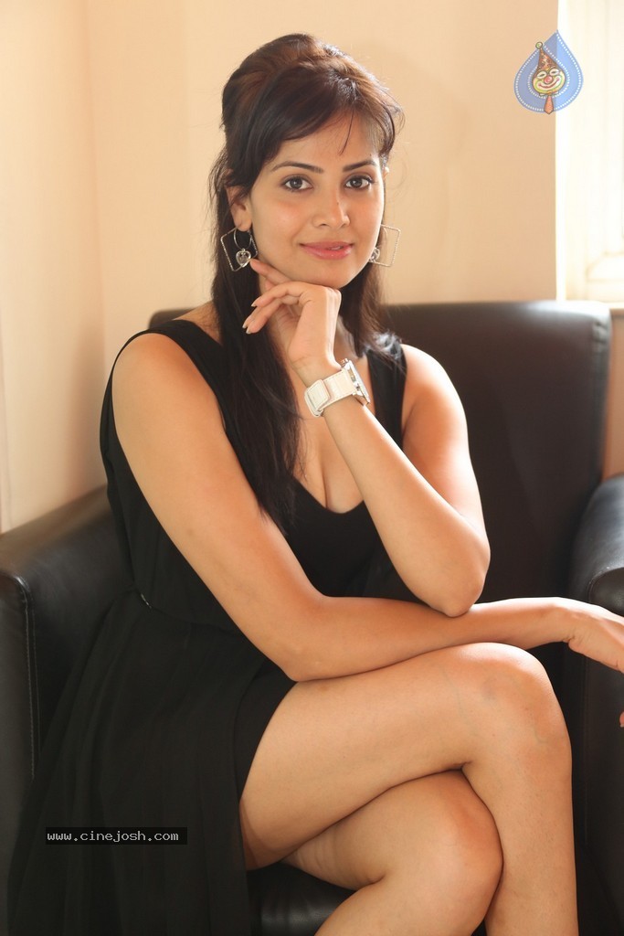 Supriya Sailaja Hot Stills - 66 / 95 photos