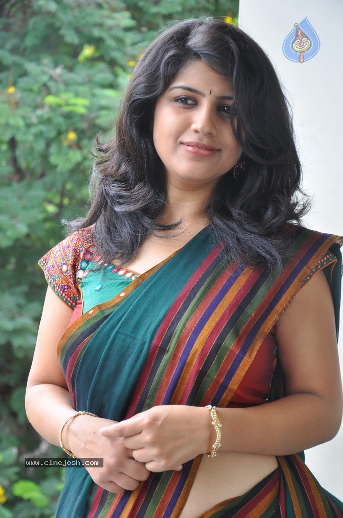 Supriya Shailaja New Stills - 11 / 37 photos