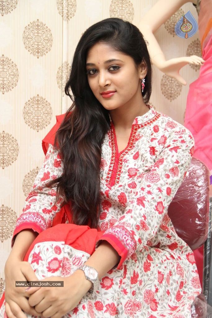 Sushma New Stills - 17 / 130 photos