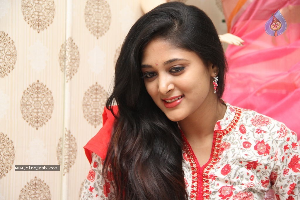 Sushma New Stills - 63 / 130 photos