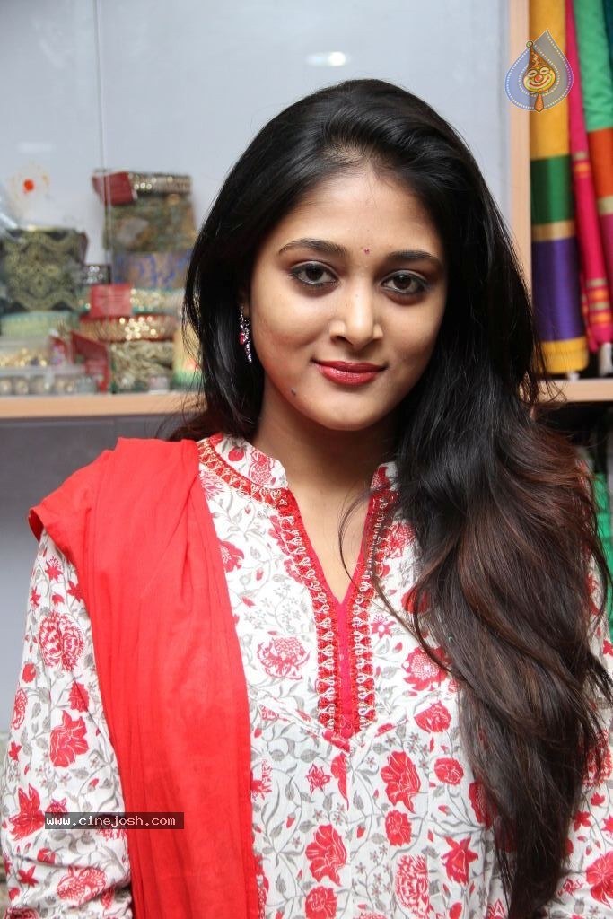 Sushma New Stills - 64 / 130 photos