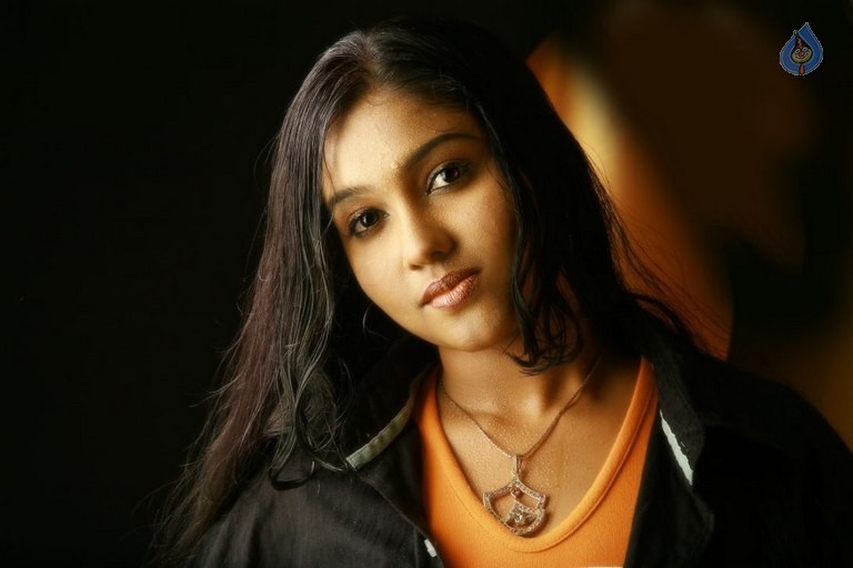 Sushma Prakash Latest Photos - 10 / 16 photos