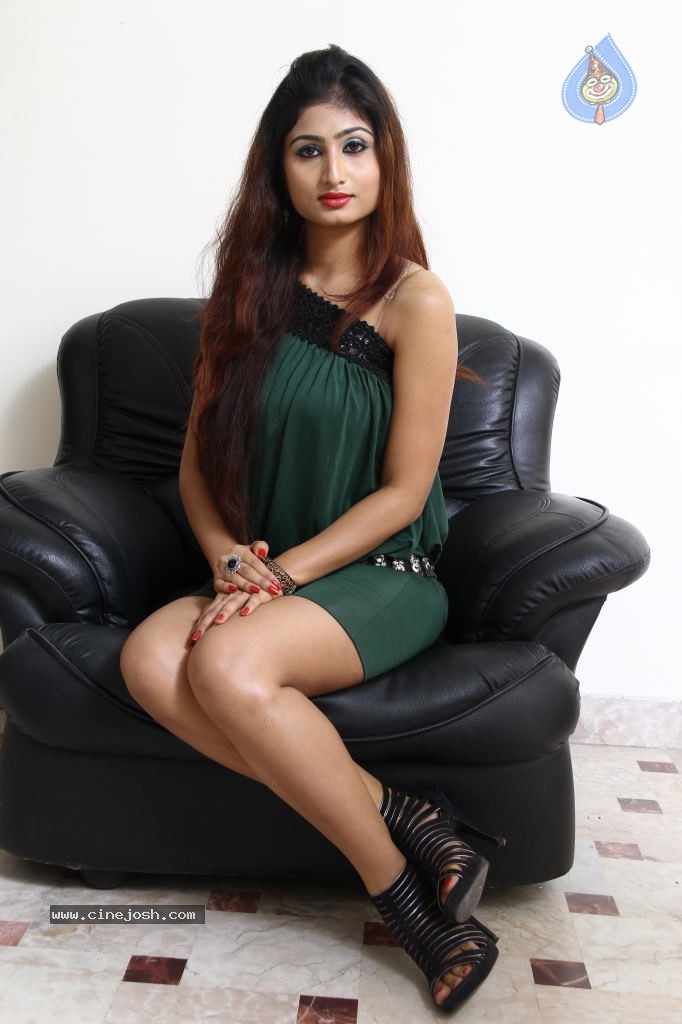 Swapna Hot Photos - 79 / 91 photos