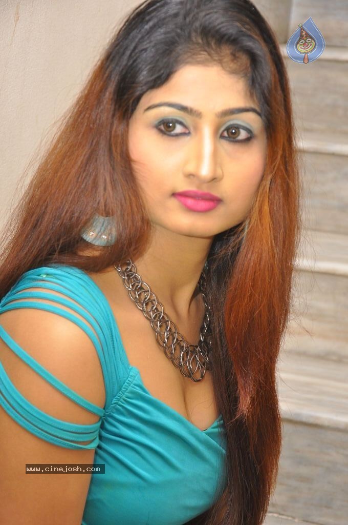 Swapna Hot Stills - 11 / 112 photos